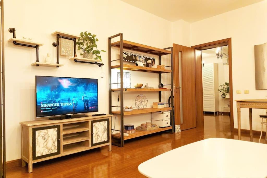 Cosy Boutique 61 Sqm Apartment - Private Parking - Ten Blocks Residence Бухарест Экстерьер фото