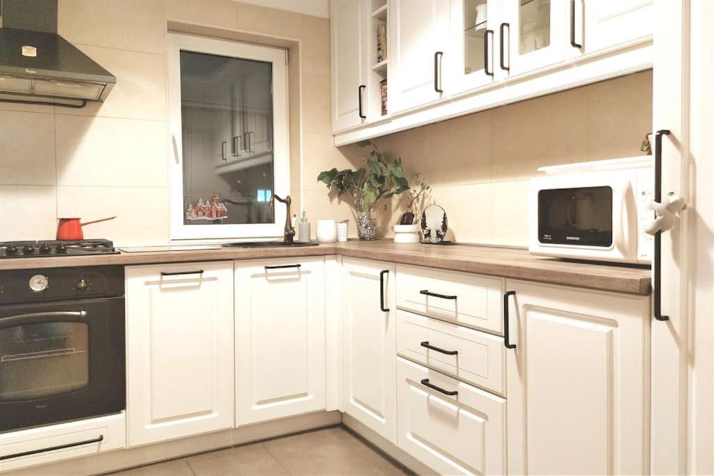 Cosy Boutique 61 Sqm Apartment - Private Parking - Ten Blocks Residence Бухарест Экстерьер фото